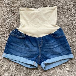 💥4/$25💥 Maternity Jean Shorts